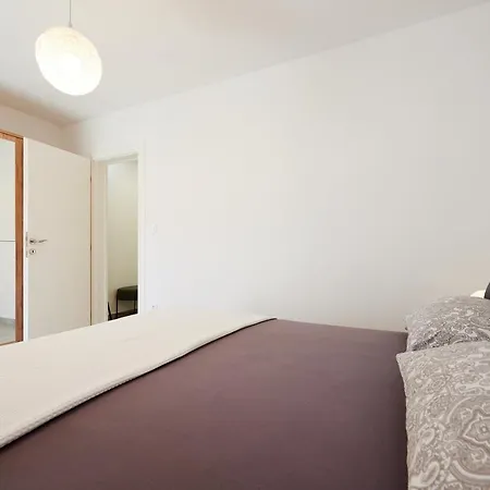 Deluxe * Trogir